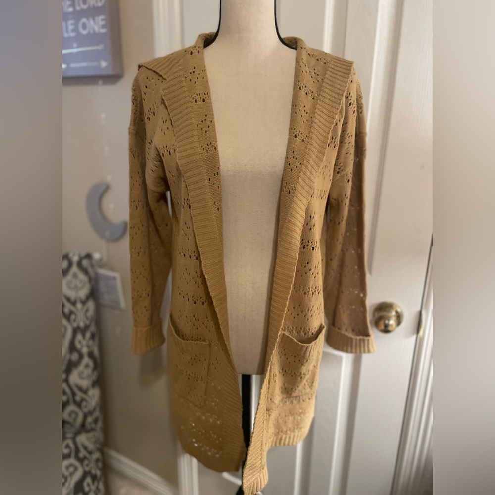 Full Circle Trends Tan Hooded Cardigan Sweater with front pockets Size XL